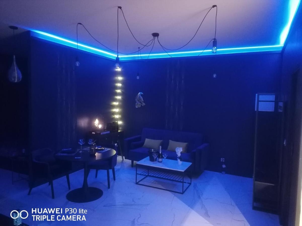 Suite Blue Jacuzzi Le Breuil  Zewnętrze zdjęcie